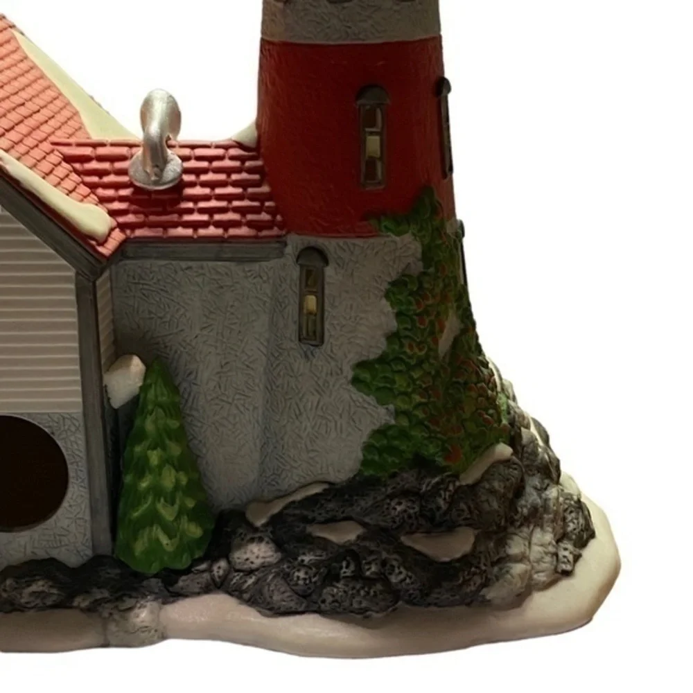 Department 56 New England Village Series Pigeonhead Lighthouse 1994